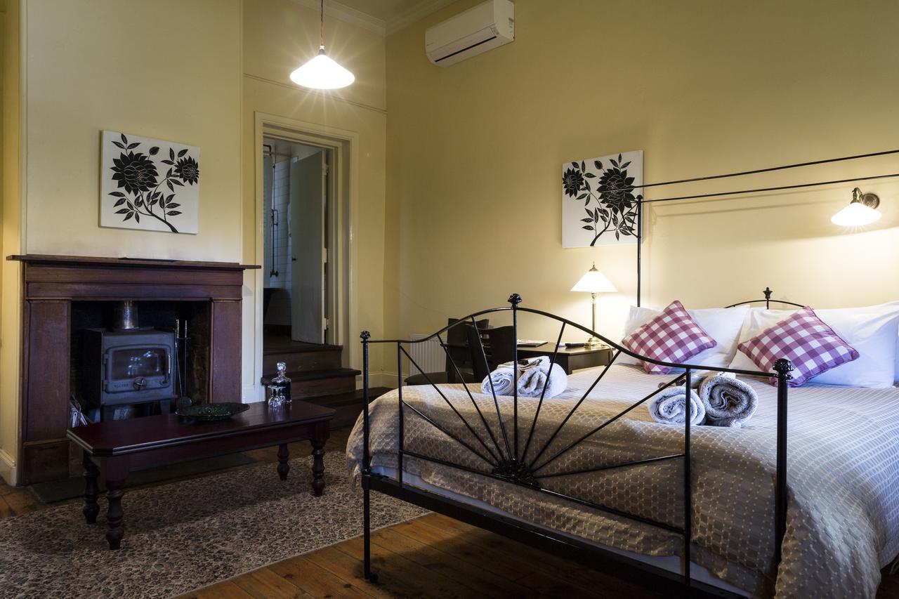 The Rising Sun Hotel Auburn Extérieur photo
